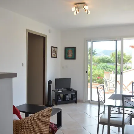 Apartmán 2 Pieces 2 Couchages Sur Bn000-09a *